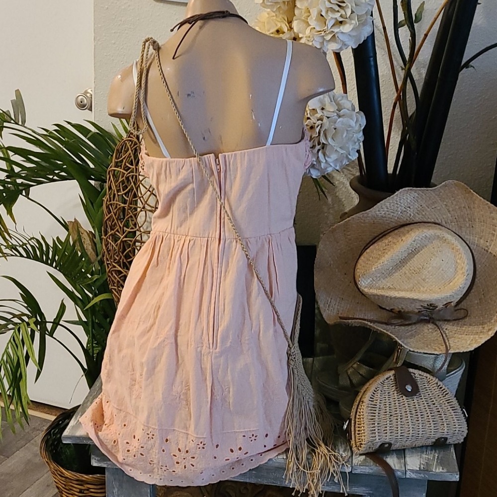 SALE PEACH EMBROIDERED MINI FLOWER LACE DRESS - Picture 12 of 16